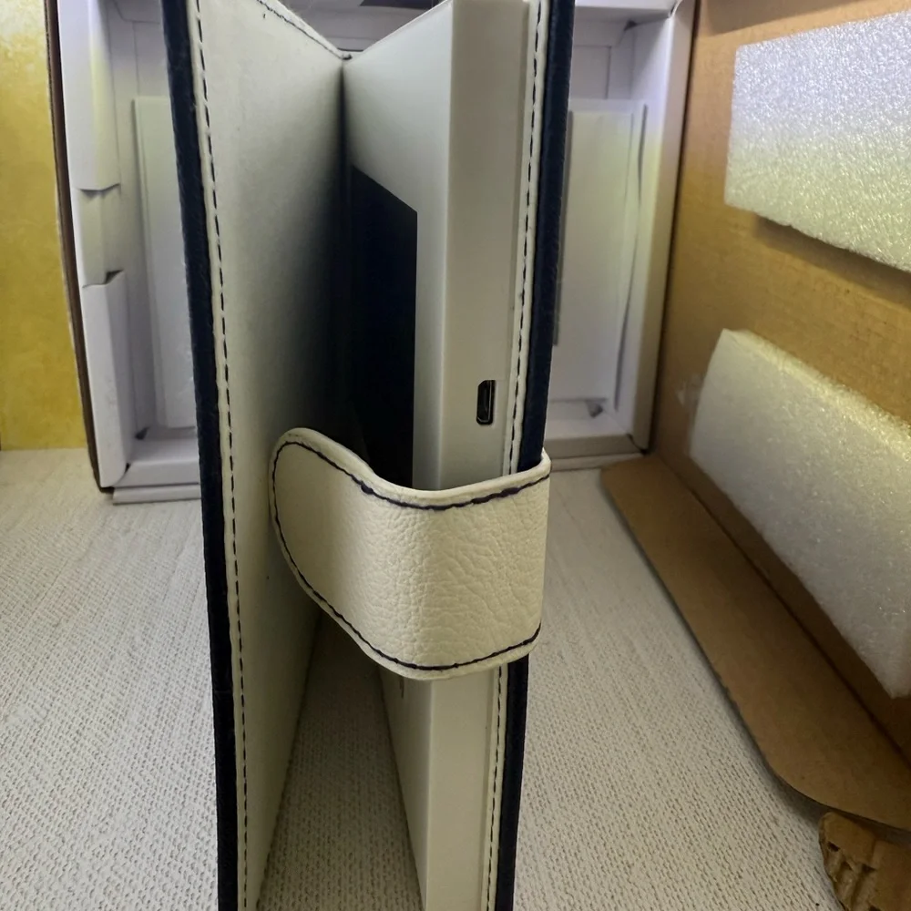 Video Memory Book with 7